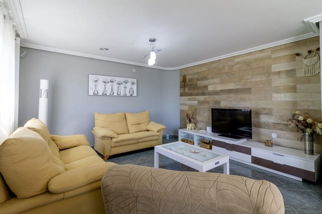 4 bedroom Villa for rent in Zarandona, Murcia city with garage - € 1,500 (Ref: 9883730)