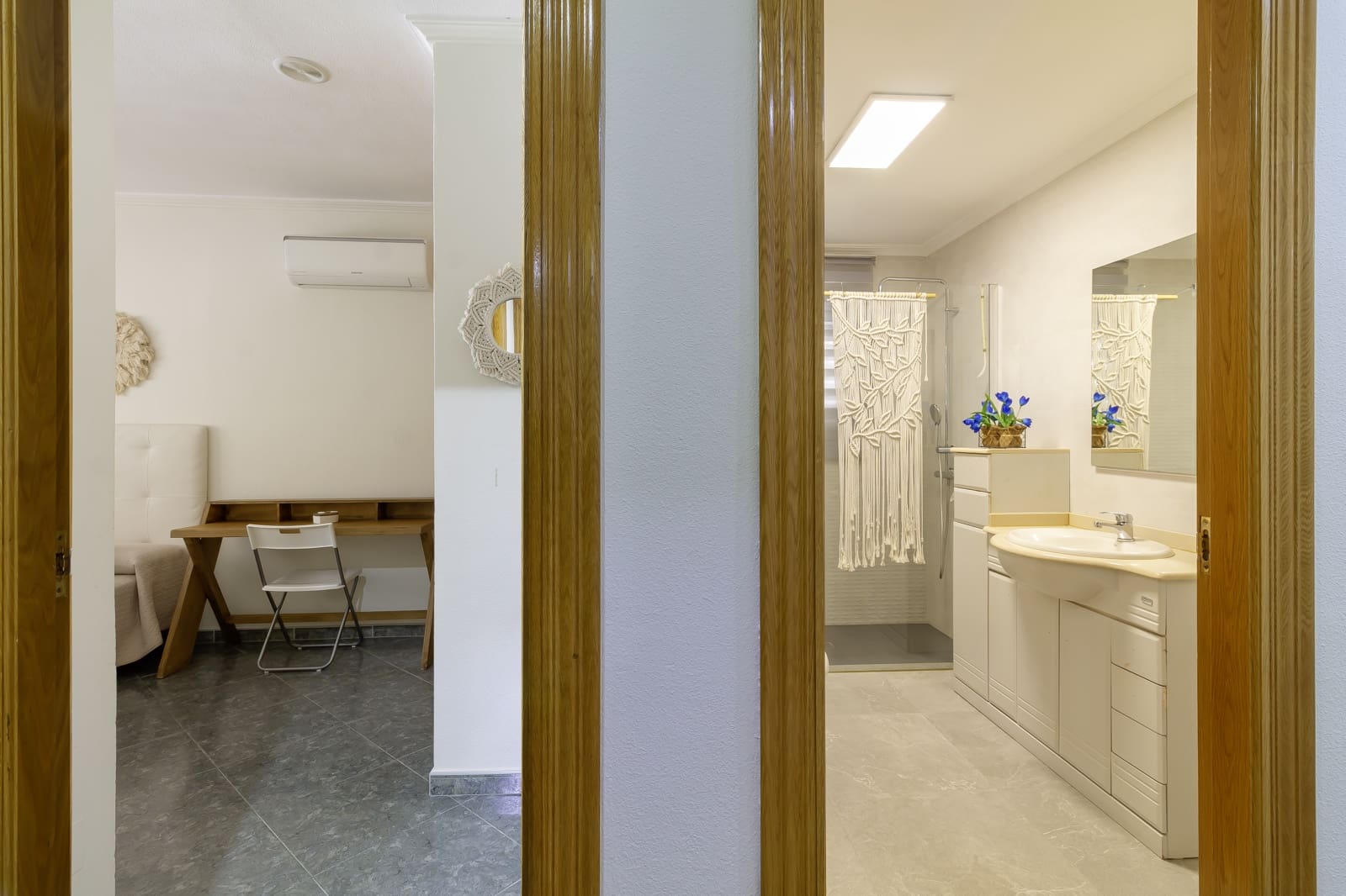Chalet de 4 habitaciones en Zarandona en alquiler con garaje - 1.500 € (Ref: 9883730)
