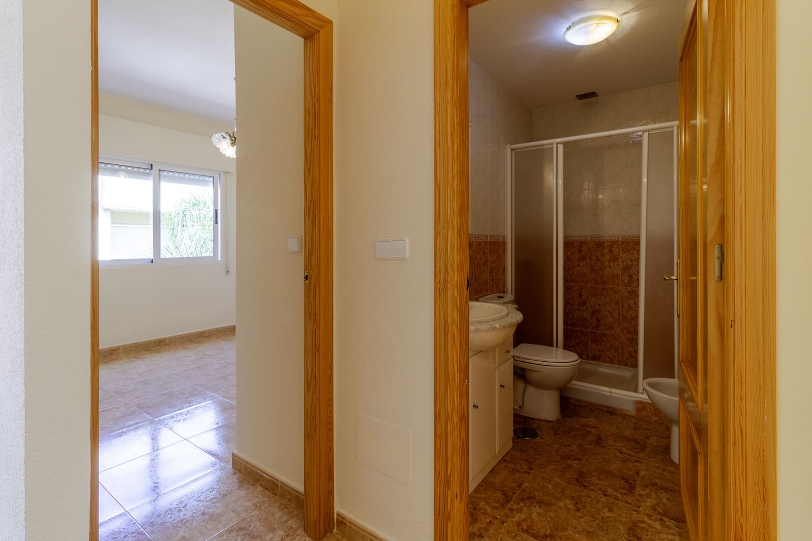 2 slaapkamer Appartement te huur in Los Alcazares met garage - € 750 (Ref: 9908294)