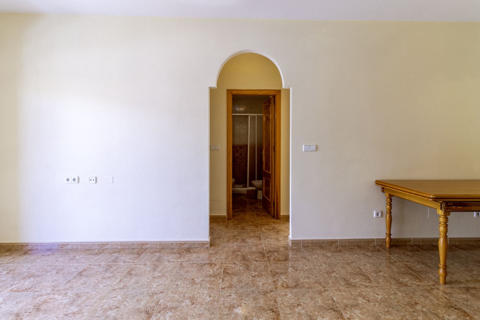 2 slaapkamer Appartement te huur in Los Alcazares met garage - € 750 (Ref: 9908294)