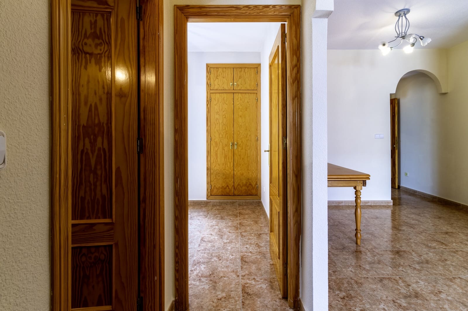 2 slaapkamer Appartement te huur in Los Alcazares met garage - € 750 (Ref: 9908294)