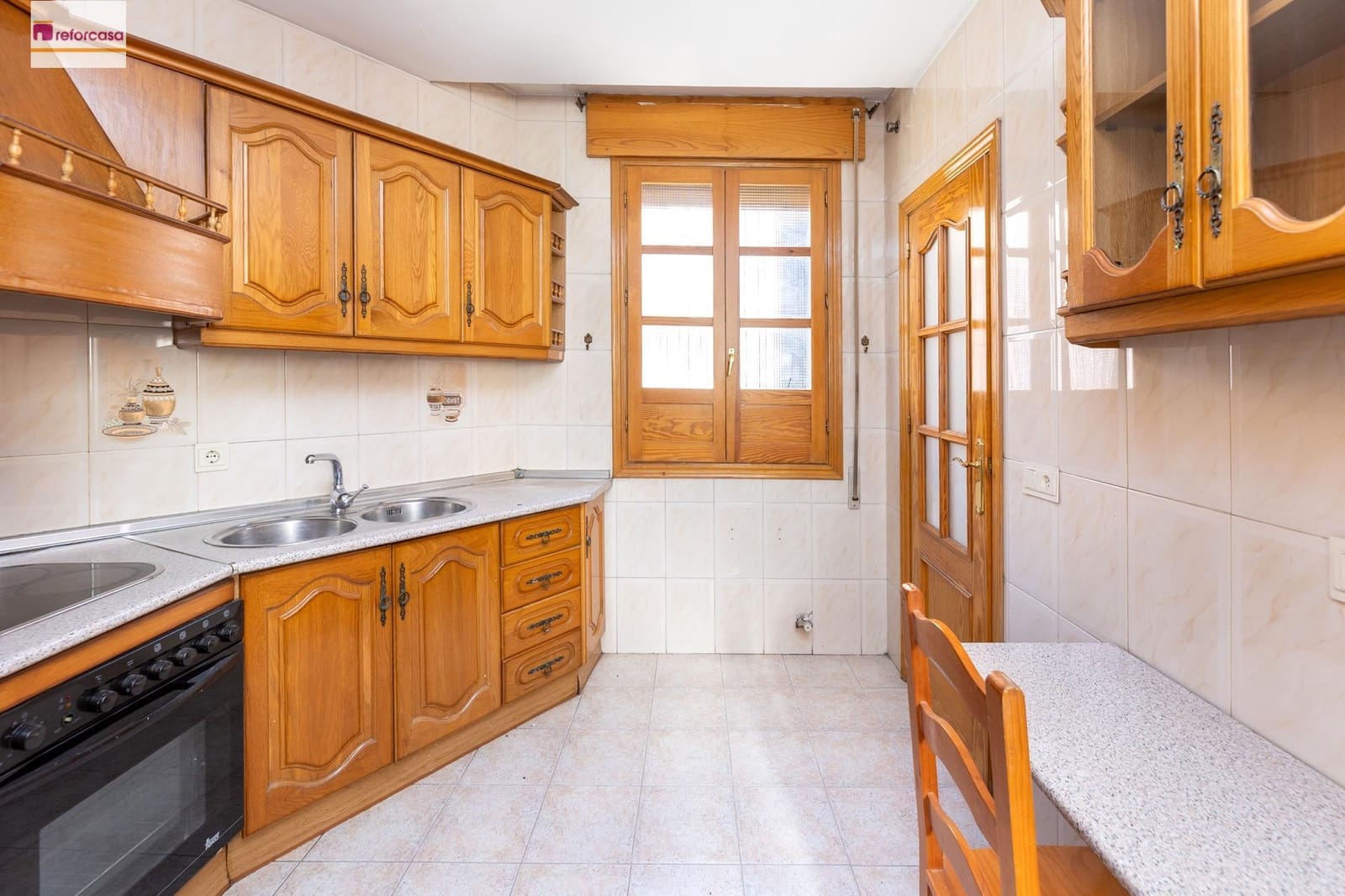 3 bedroom Villa for sale in Albaicin, Granada city € 399,000 (Ref