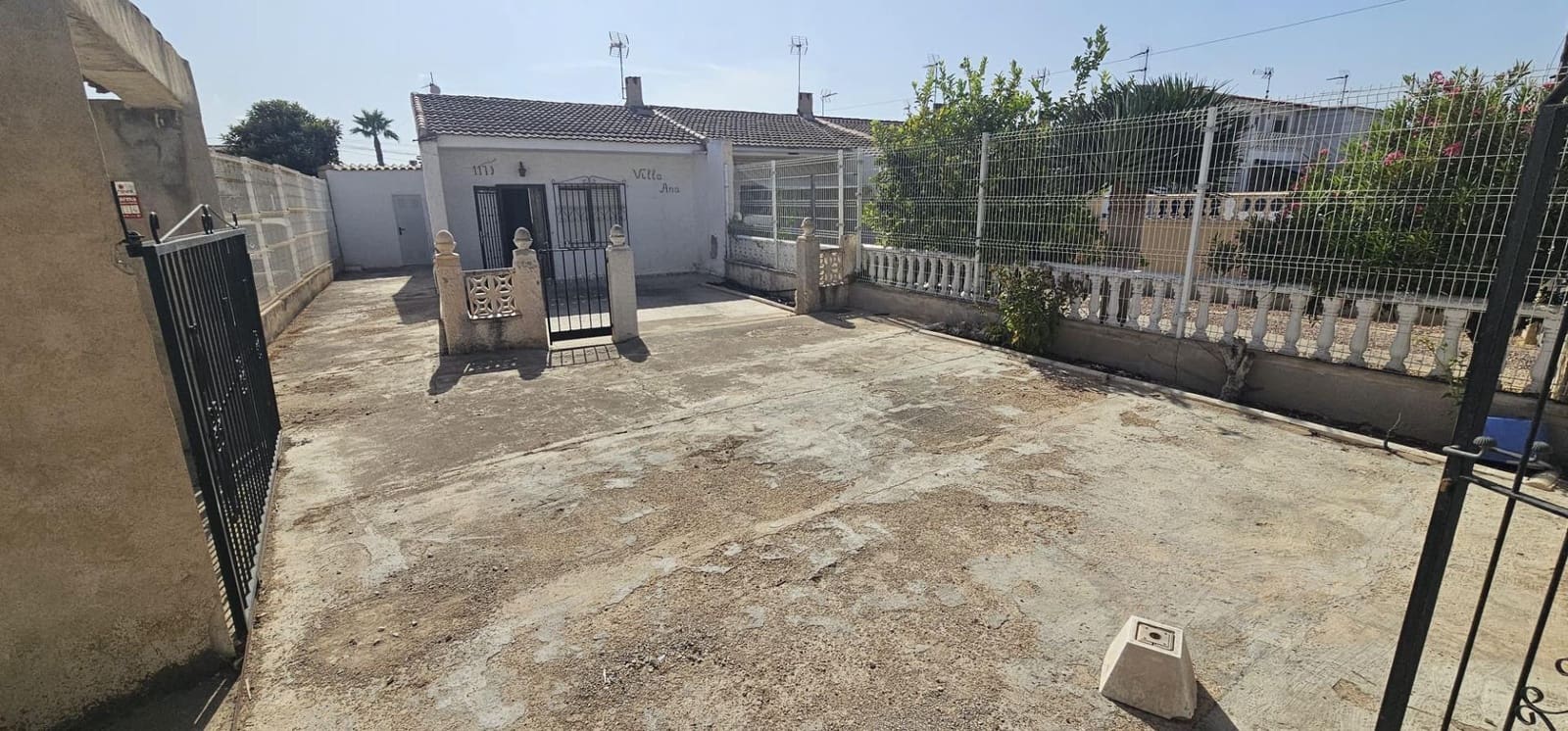 2 bedroom Terraced Villa for sale in Torrevieja - € 137,300 (Ref: 10043141)