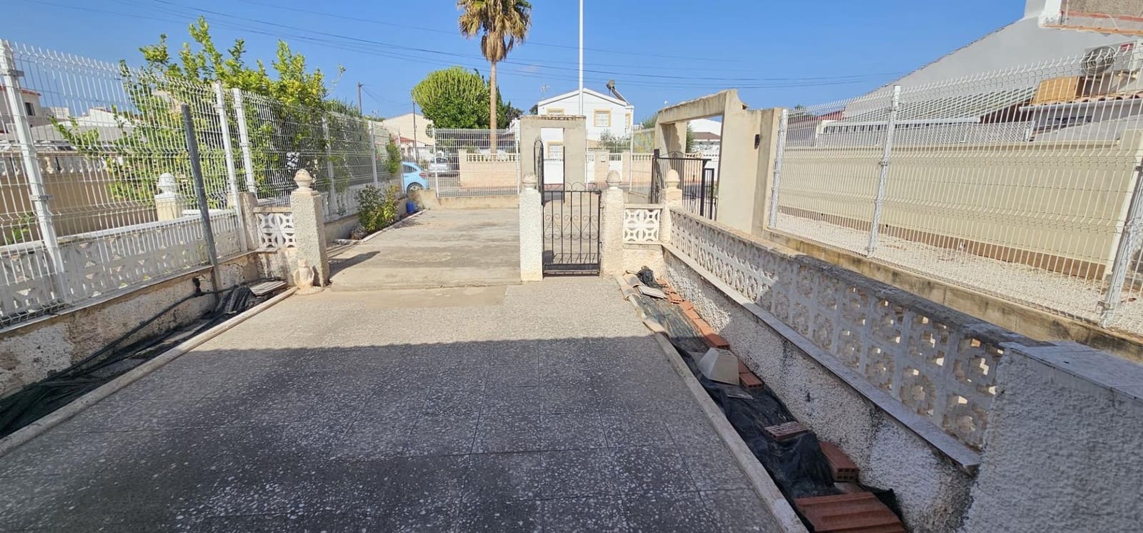 2 bedroom Terraced Villa for sale in Torrevieja - € 137,300 (Ref: 10043141)