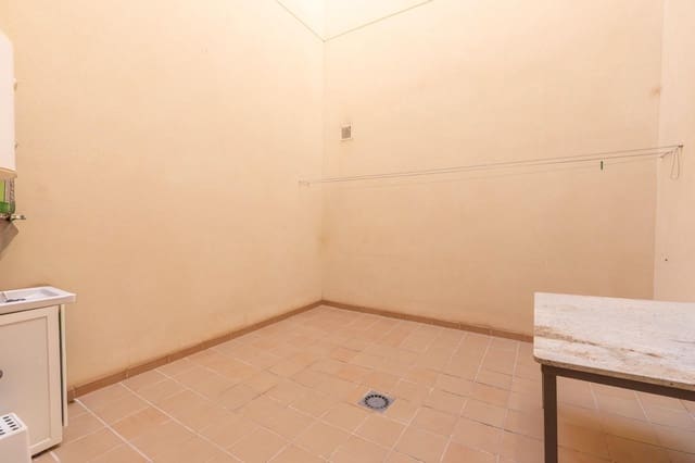 2 sovrum Lägenhet till salu i Las Gabias med garage - 161 900 € (Ref: 10050335)