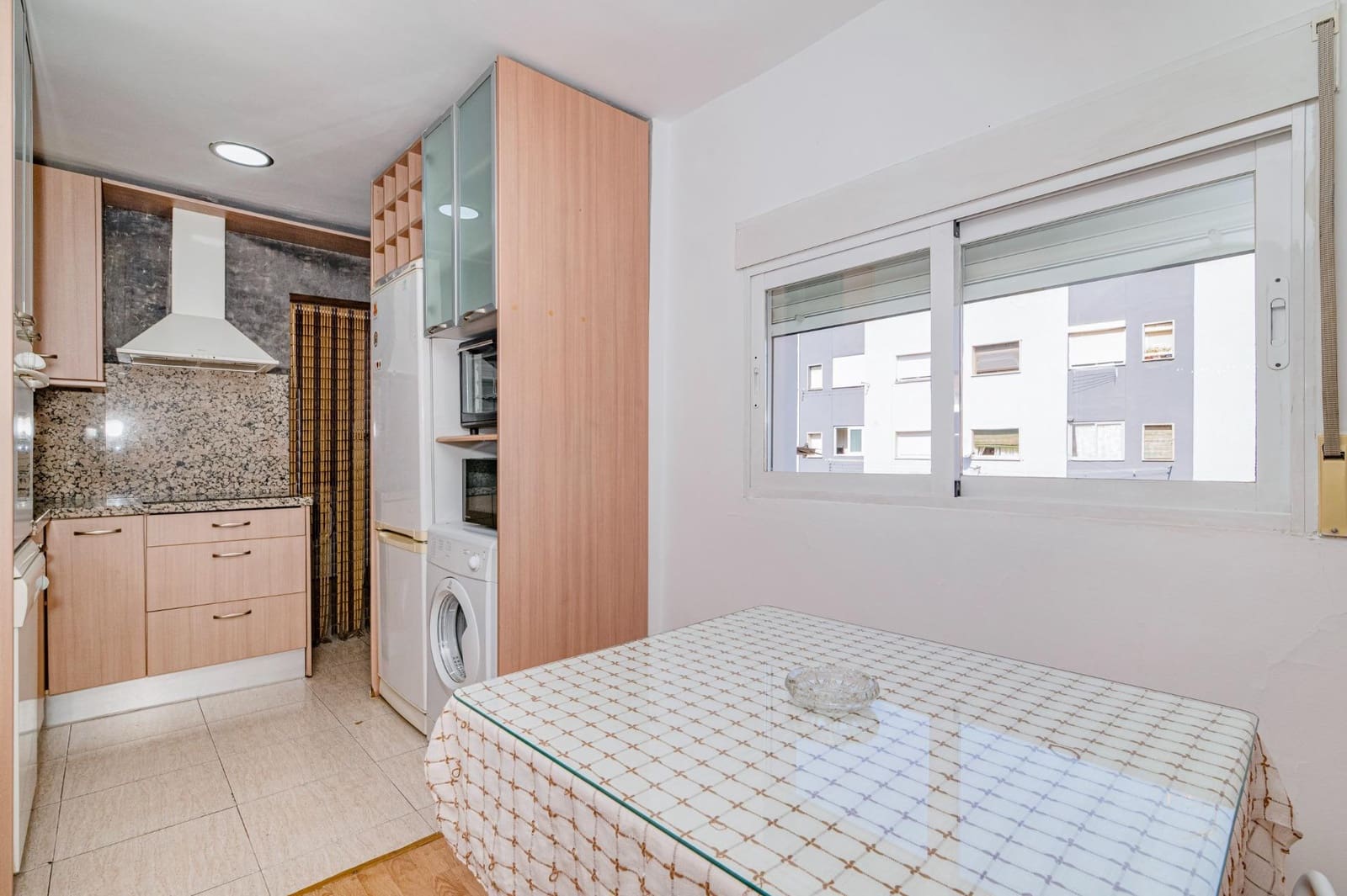 3 soverom Leilighet til salgs i Granada by med garasje - € 175 000 (Ref: 10157786)