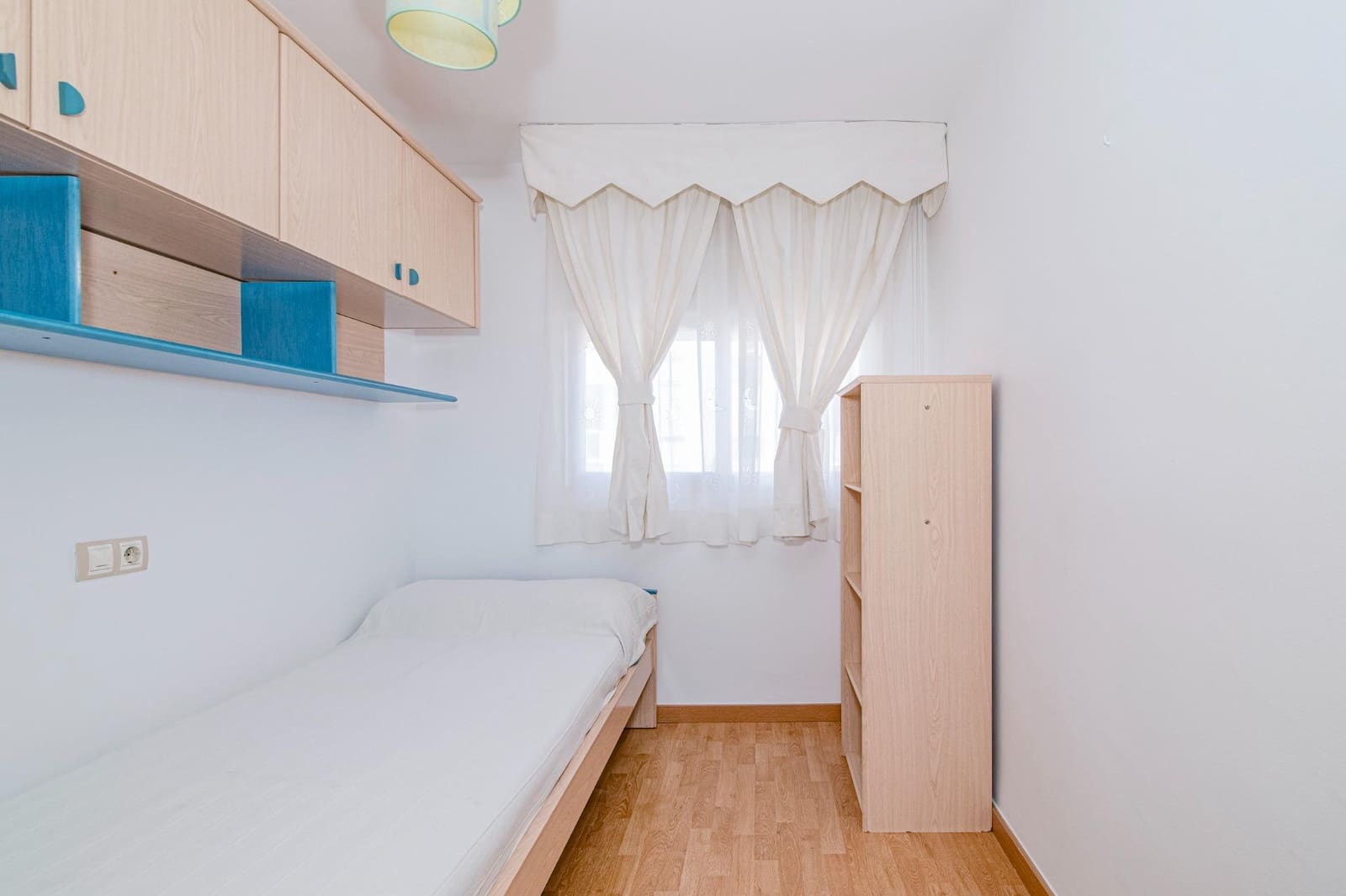 3 soverom Leilighet til salgs i Granada by med garasje - € 175 000 (Ref: 10157786)