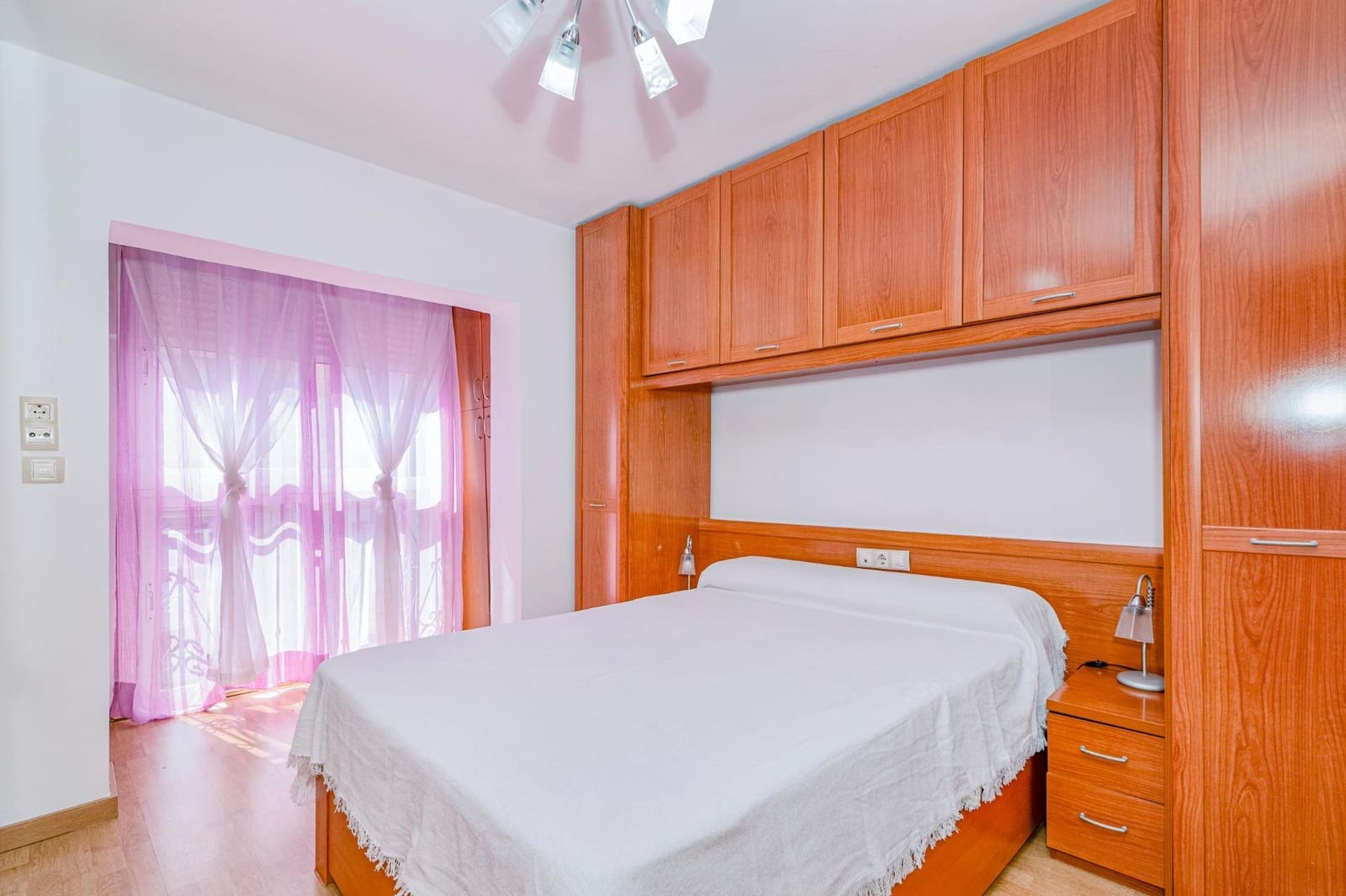 3 soverom Leilighet til salgs i Granada by med garasje - € 175 000 (Ref: 10157786)