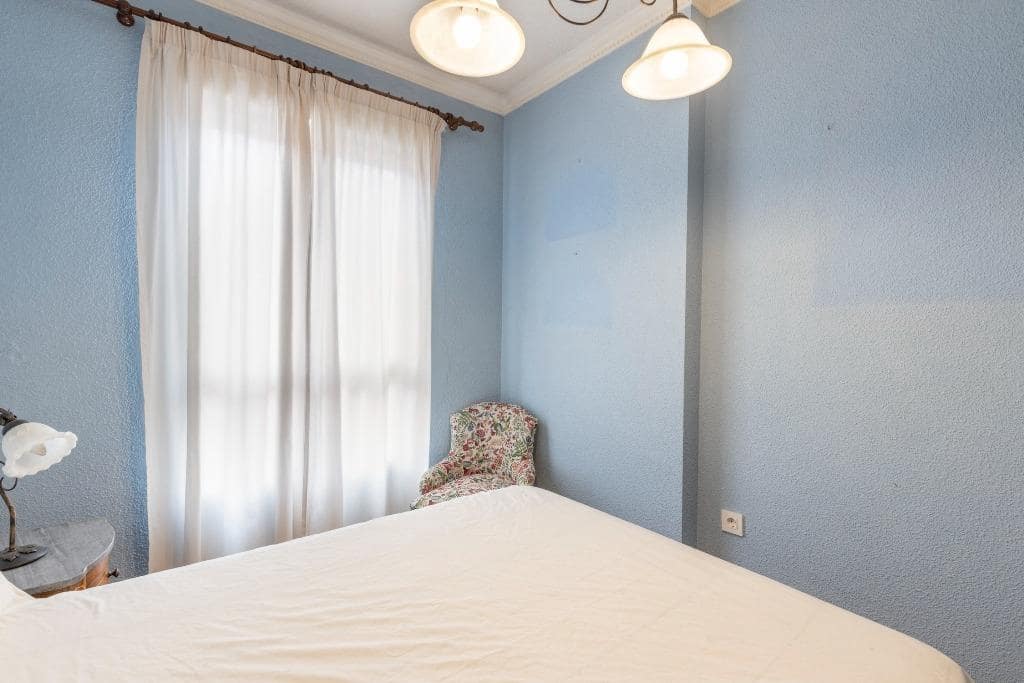 3 sypialnia Dom szeregowy na sprzedaż w Miasto Grenada z basenem garażem - 270 000 € (Ref: 10157791)