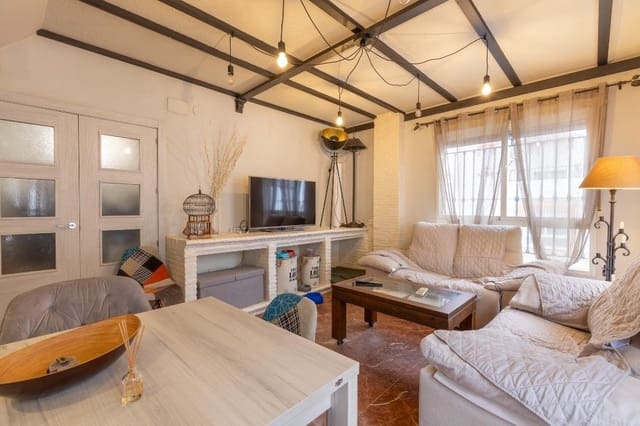 3 sypialnia Dom szeregowy na sprzedaż w Miasto Grenada z basenem garażem - 270 000 € (Ref: 10157791)
