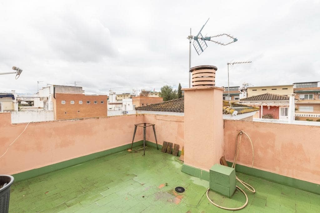 3 sypialnia Dom szeregowy na sprzedaż w Miasto Grenada z basenem garażem - 270 000 € (Ref: 10157791)