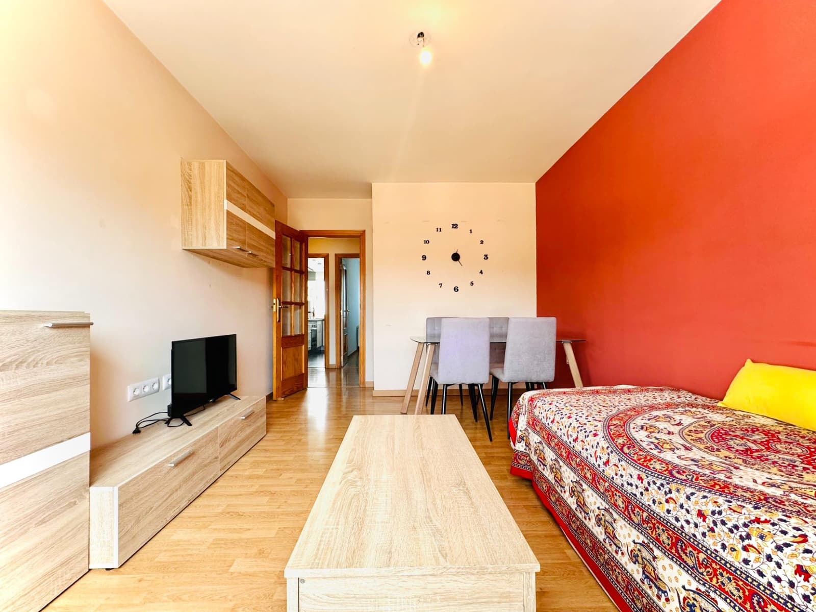 2 quarto Apartamento para venda em Cenes de la Vega com garagem - 130 000 € (Ref: 10157792)