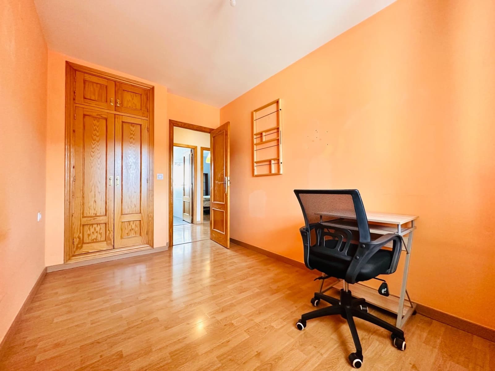 2 quarto Apartamento para venda em Cenes de la Vega com garagem - 130 000 € (Ref: 10157792)