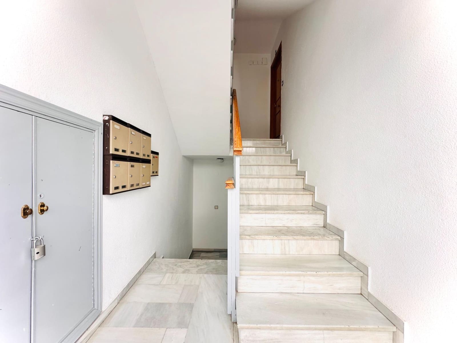 2 quarto Apartamento para venda em Cenes de la Vega com garagem - 130 000 € (Ref: 10157792)