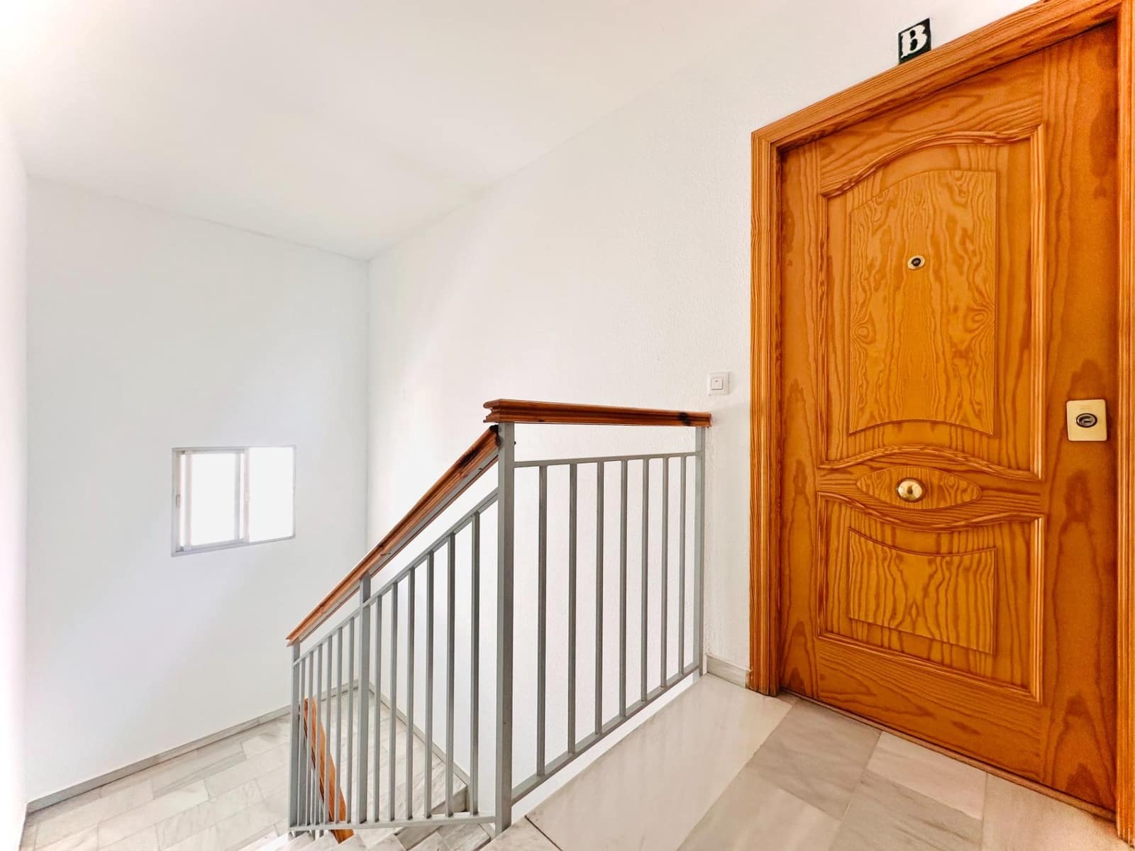 2 quarto Apartamento para venda em Cenes de la Vega com garagem - 130 000 € (Ref: 10157792)