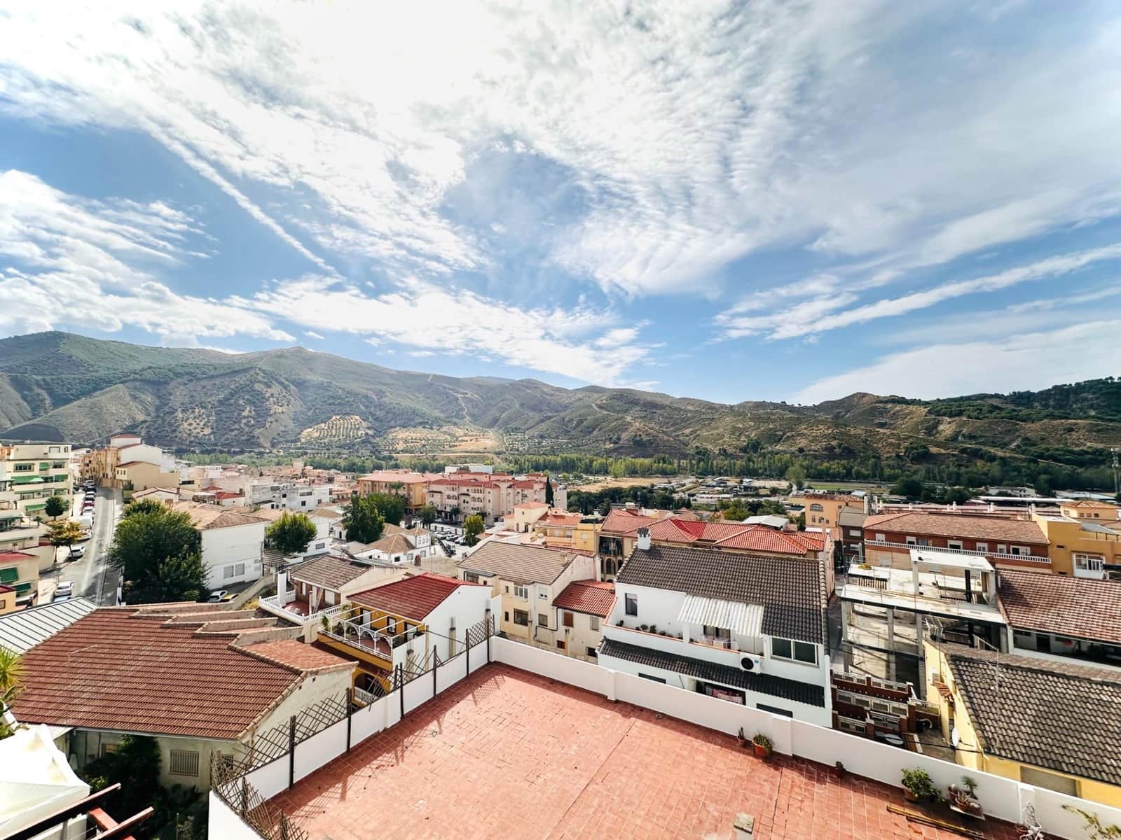 2 quarto Apartamento para venda em Cenes de la Vega com garagem - 130 000 € (Ref: 10157792)
