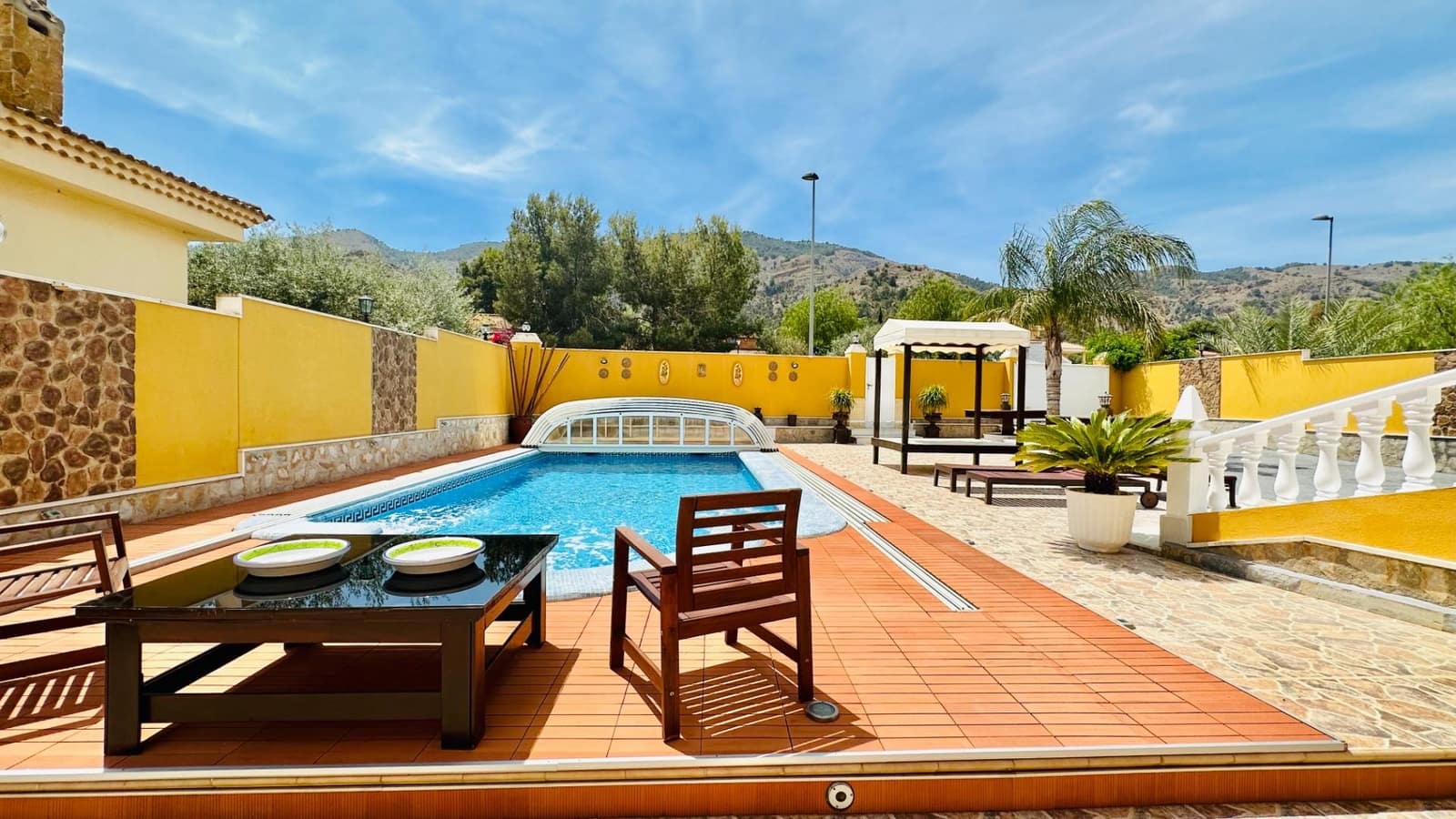 5 soveværelse Villa til salg i Orihuela med swimmingpool garage - € 495.000 (Ref: 8063252)