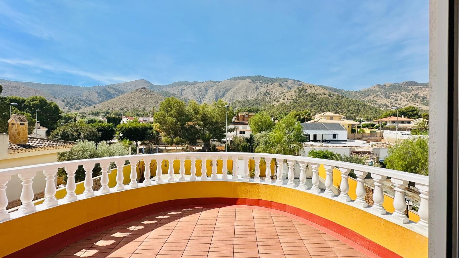 5 soveværelse Villa til salg i Orihuela med swimmingpool garage - € 495.000 (Ref: 8063252)