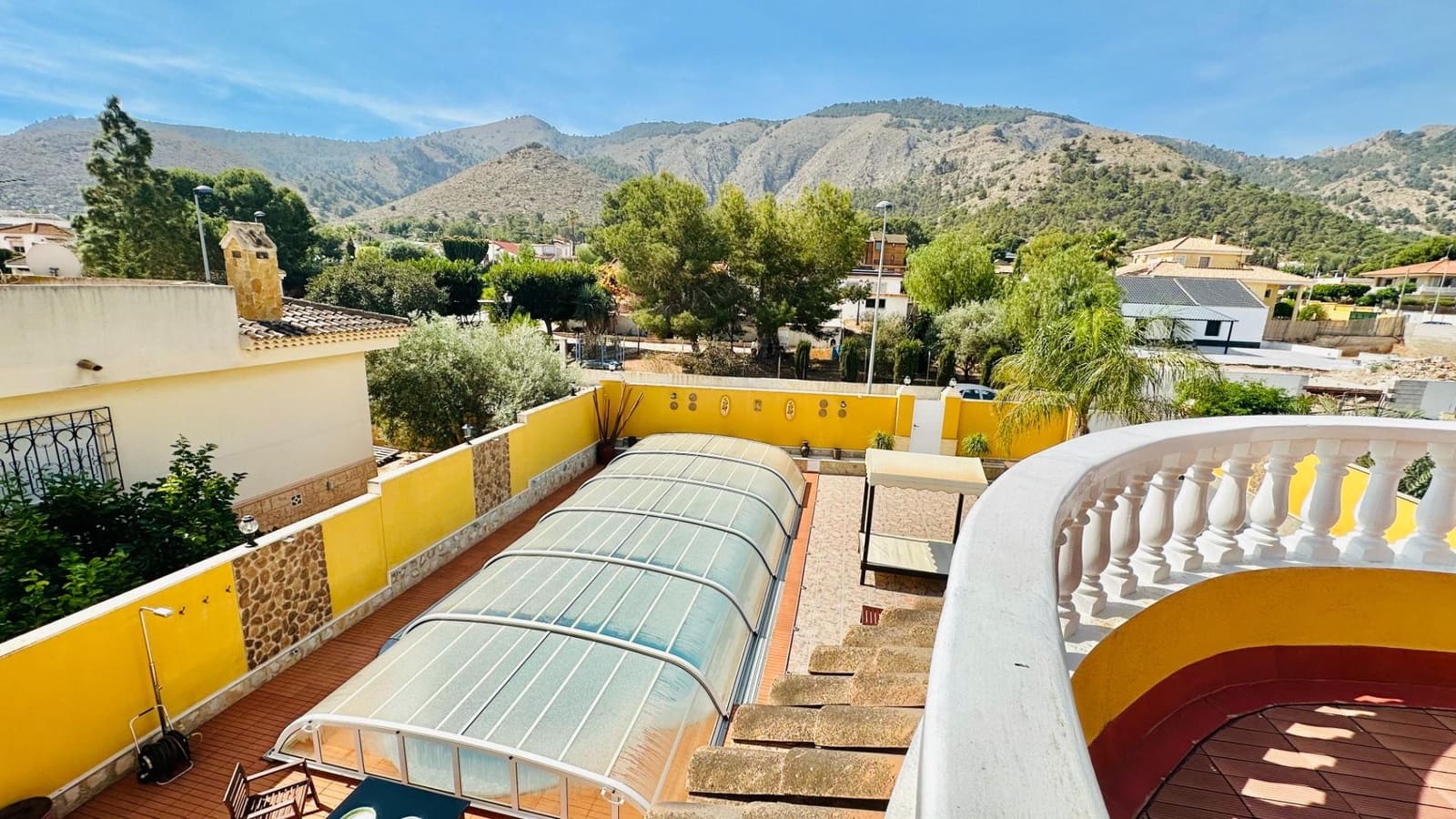 5 soveværelse Villa til salg i Orihuela med swimmingpool garage - € 495.000 (Ref: 8063252)