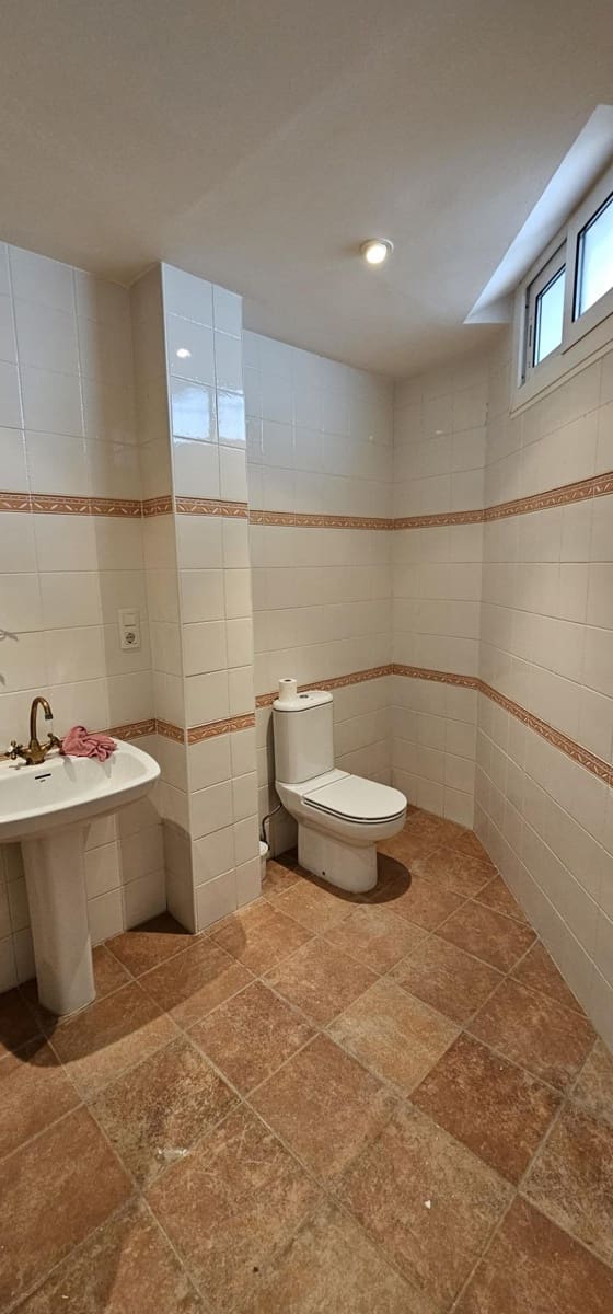 4 makuuhuone Paritalo myytävänä paikassa Santa Fe mukana uima-altaan 
autotalli - 450 000 € (Ref: 8268314)