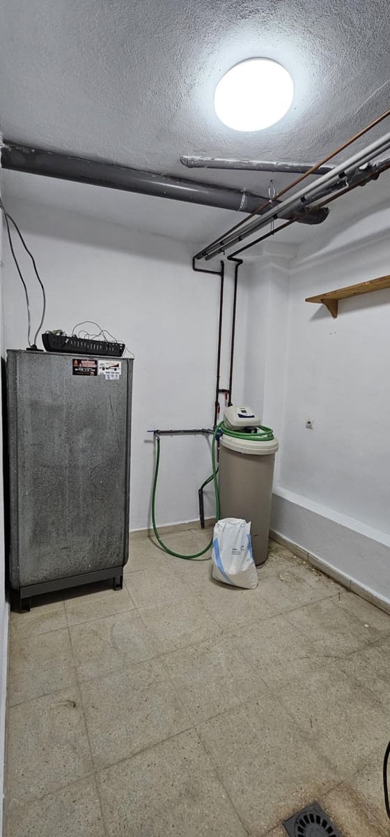 4 makuuhuone Paritalo myytävänä paikassa Santa Fe mukana uima-altaan 
autotalli - 450 000 € (Ref: 8268314)