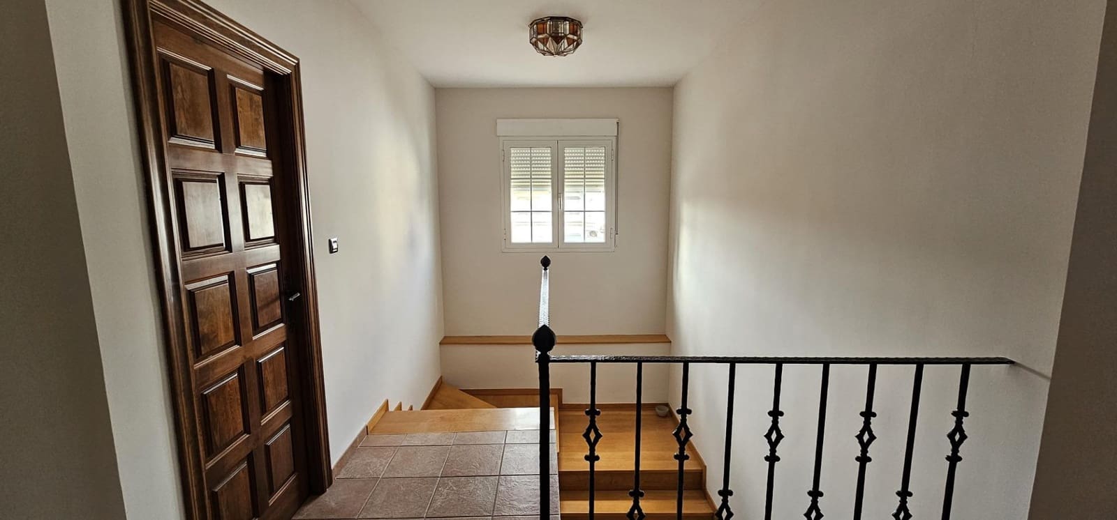 4 makuuhuone Paritalo myytävänä paikassa Santa Fe mukana uima-altaan 
autotalli - 450 000 € (Ref: 8268314)