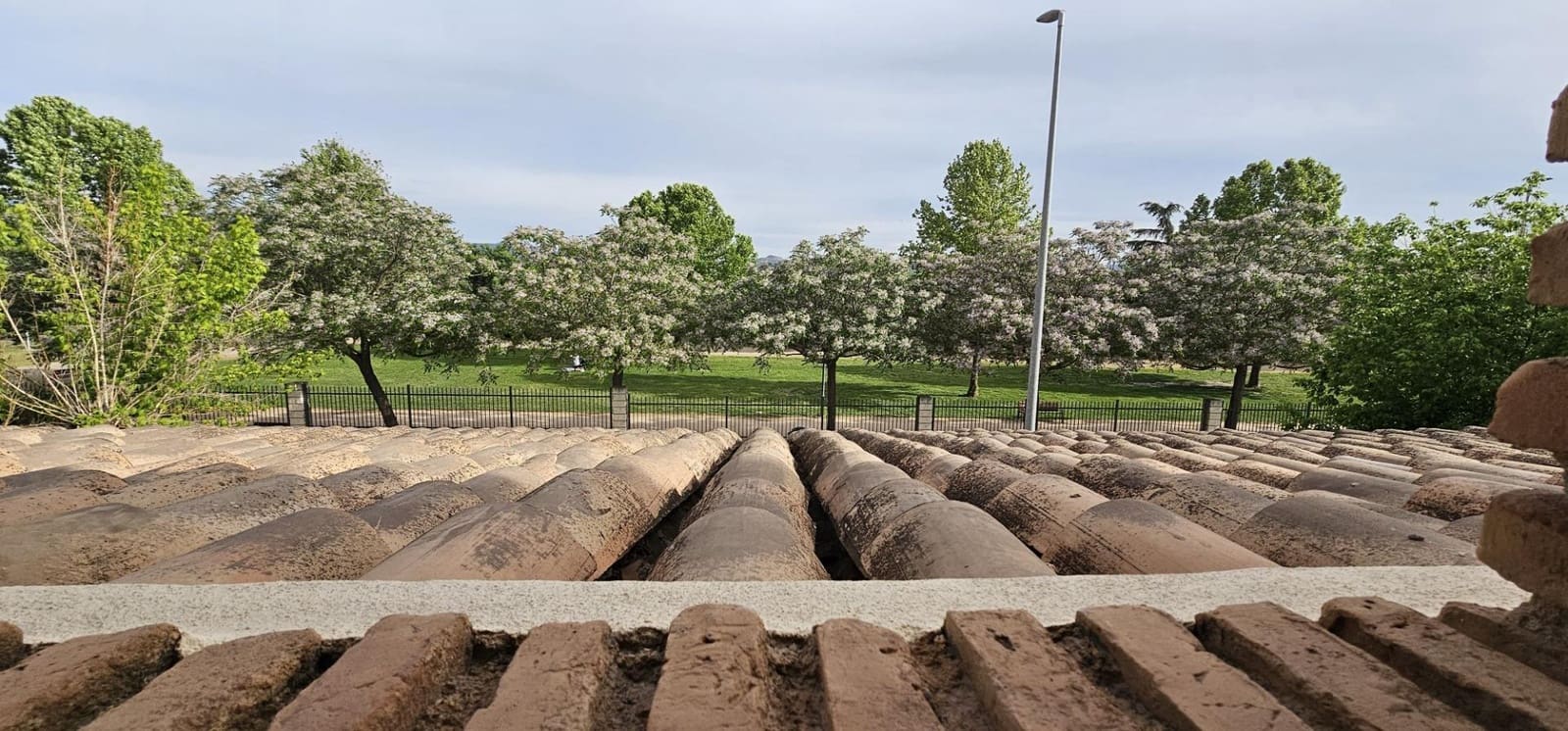 4 makuuhuone Paritalo myytävänä paikassa Santa Fe mukana uima-altaan 
autotalli - 450 000 € (Ref: 8268314)