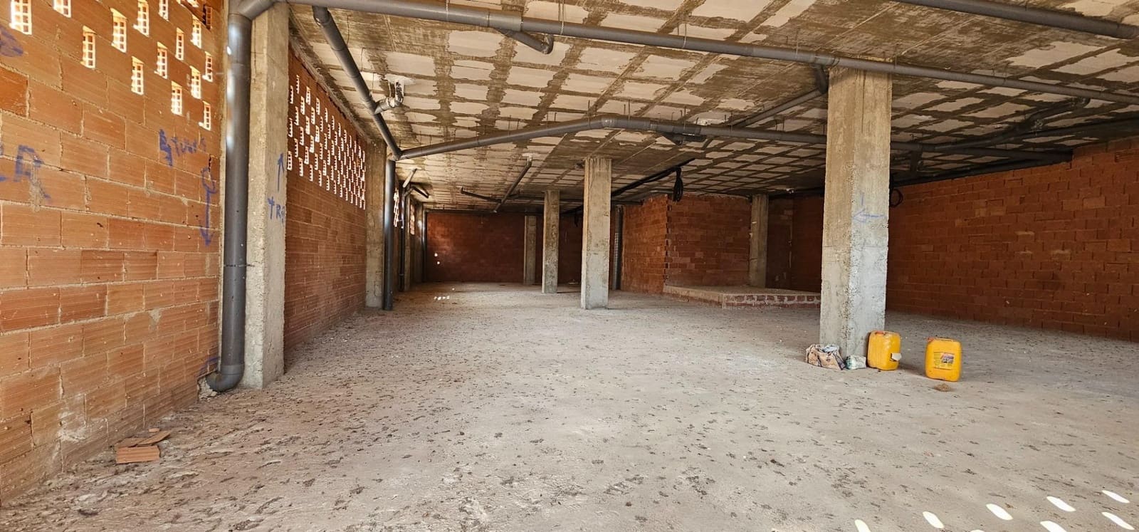 Commercieel te koop in Lo Pagan - € 220.000 (Ref: 8337807)