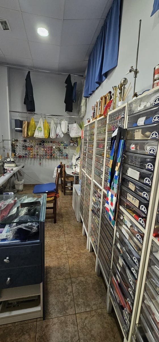 Commercial for sale in Albolote - € 65,000 (Ref: 8538781)