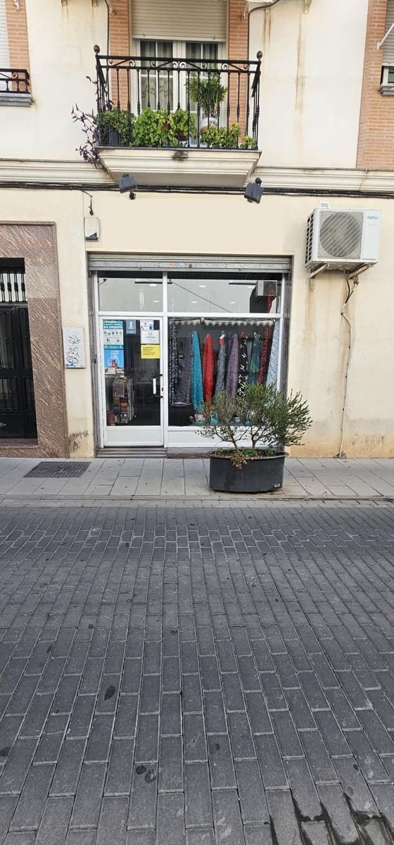 Commercial for sale in Albolote - € 65,000 (Ref: 8538781)