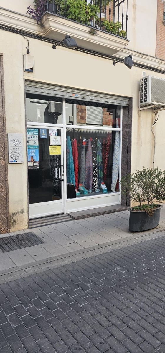 Commercial for sale in Albolote - € 65,000 (Ref: 8538781)