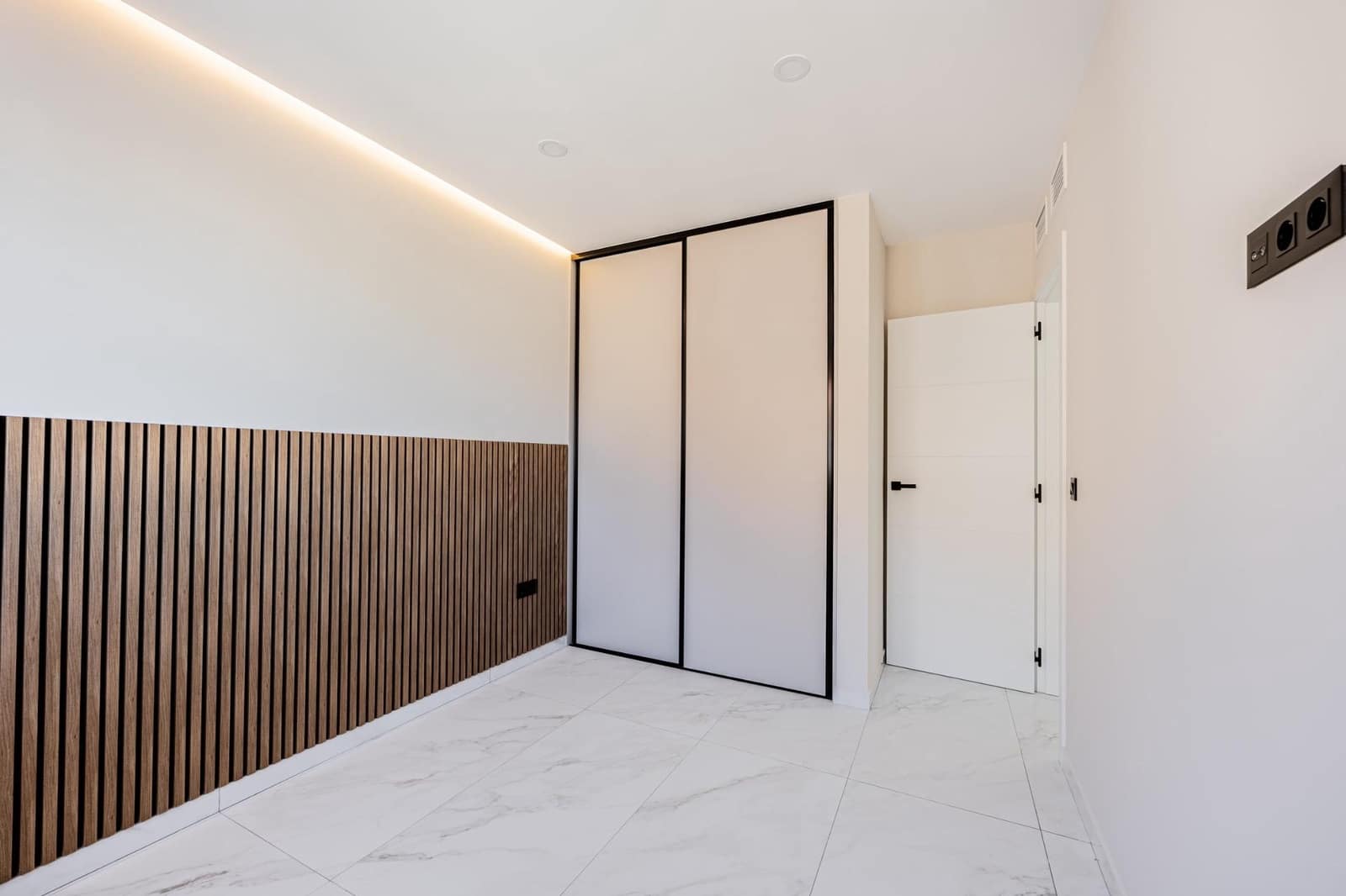 4 sypialnia Willa na sprzedaż w Ciudad Quesada z basenem garażem - 549 000 € (Ref: 8590848)