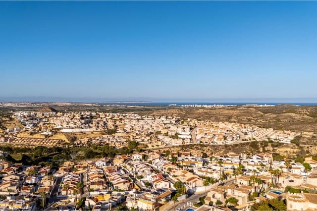 4 sypialnia Willa na sprzedaż w Ciudad Quesada, Rojales z basenem garażem - 549 000 € (Ref: 8590848)