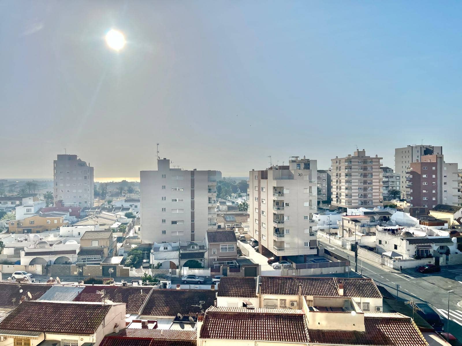 2 bedroom Apartment for sale in Torrevieja with pool - € 159,000 (Ref: 8936874)