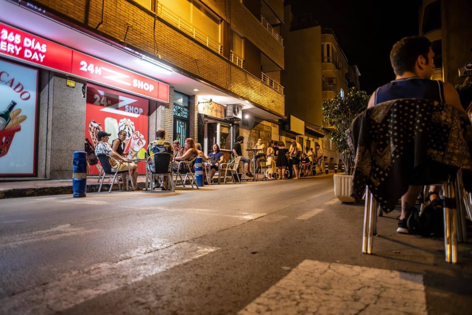 Yritys vuokrattavana paikassa Torrevieja - 572 € (Ref: 8936943)