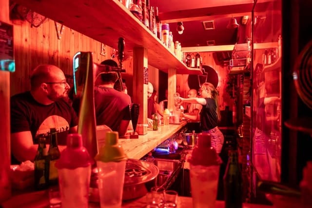 Yritys vuokrattavana paikassa Torrevieja - 572 € (Ref: 8936943)