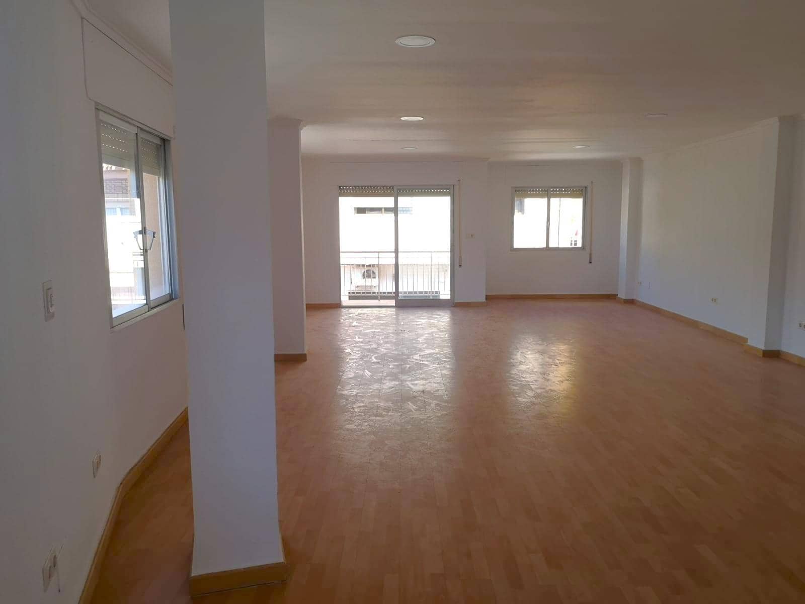 Omakotitalo myytävänä paikassa San Pedro del Pinatar - 124 260 € (Ref: 8936954)