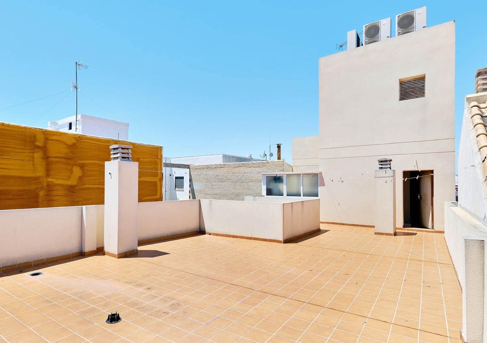 3 soverom Penthouse til salgs i Torrevieja - € 525 000 (Ref: 8950747)