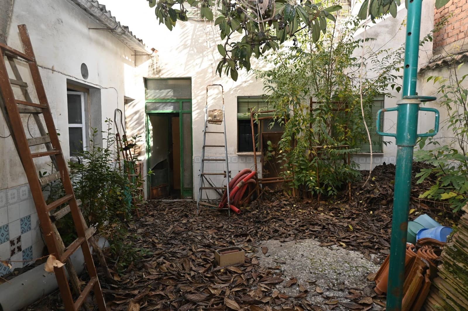 Adosado de 4 habitaciones en Maracena en venta - 116.000 € (Ref: 9032295)