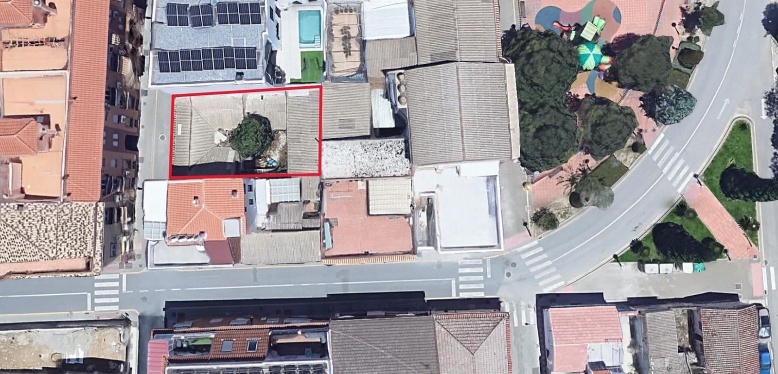 Adosado de 4 habitaciones en Maracena en venta - 116.000 € (Ref: 9032295)