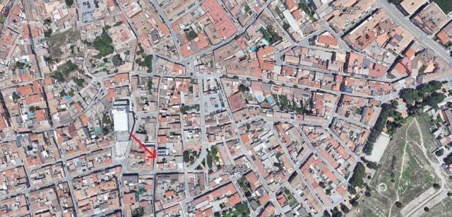 Adosado de 4 habitaciones en Maracena en venta - 116.000 € (Ref: 9032295)