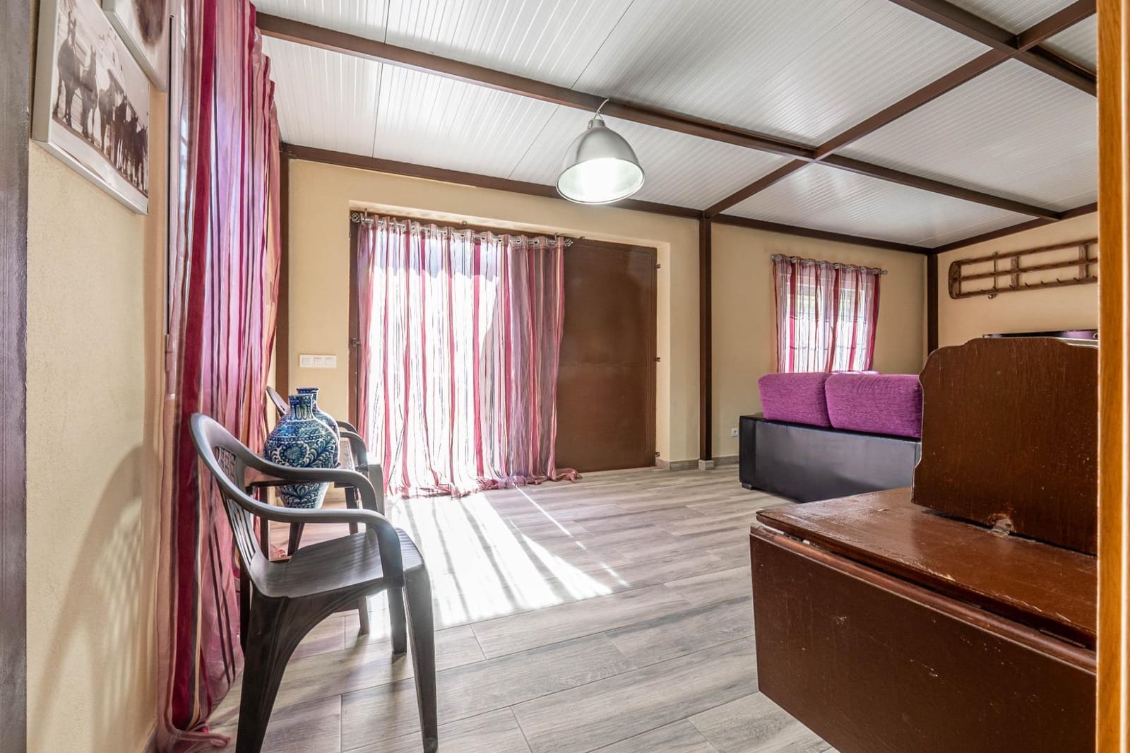 Finca/Country House for sale in Huetor Vega with pool - € 230,000 (Ref: 9032323)