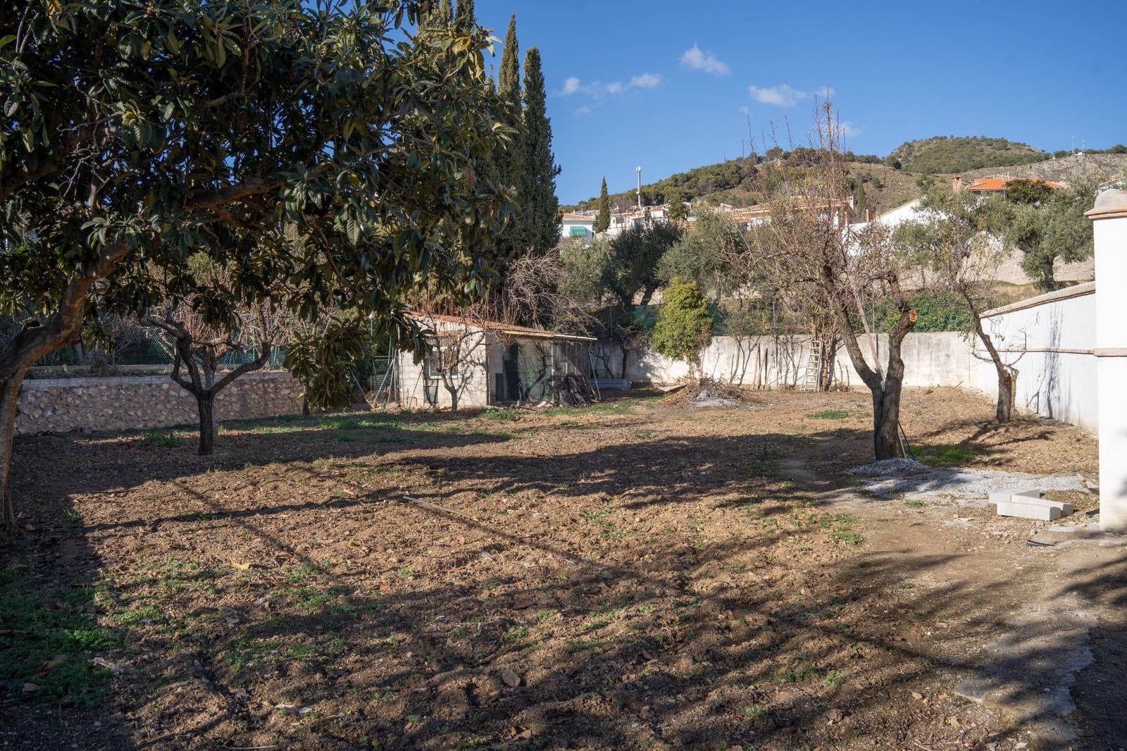 4 bedroom Finca/Country House for sale in Huetor Santillan with pool garage - € 790,000 (Ref: 9032345)