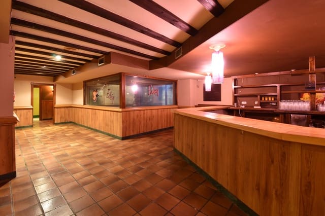 4 sovrum Kommersiell till salu i Dúrcal - 219 000 € (Ref: 9032353)