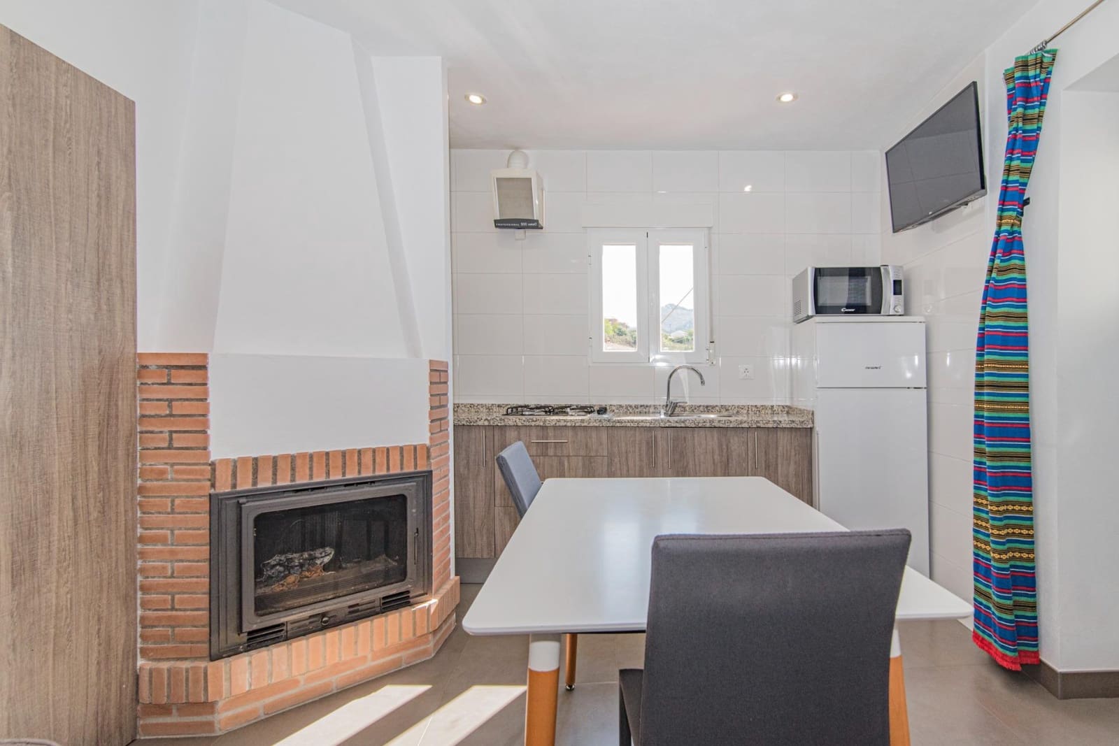 2 sovrum Semi-fristående Villa till salu i Quentar - 93 000 € (Ref: 9034647)