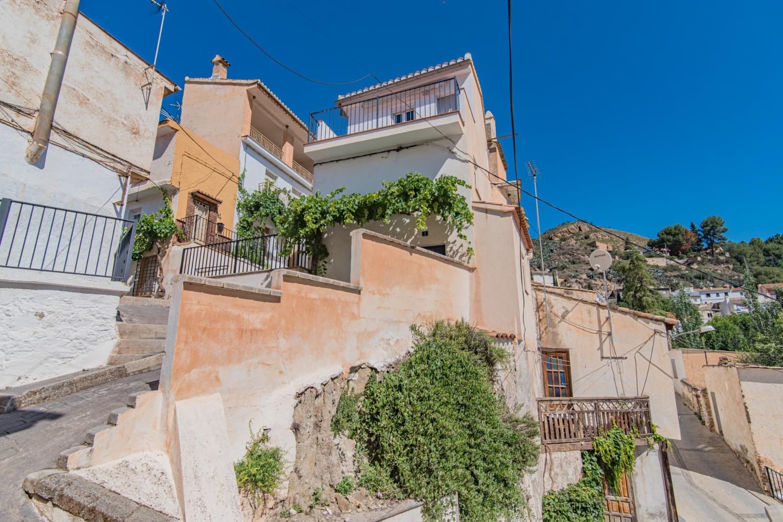 2 sovrum Semi-fristående Villa till salu i Quentar - 93 000 € (Ref: 9034647)