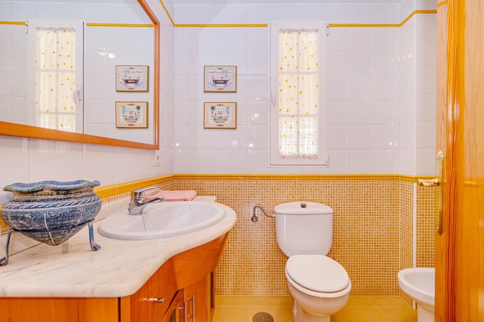 3 quarto Moradia em Banda para venda em La Zubia com garagem - 217 000 € (Ref: 9059491)