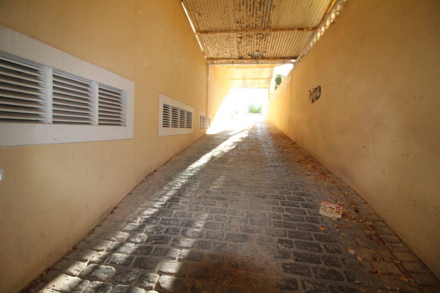 Garage te koop in Torrevieja - € 10.800 (Ref: 9081580)