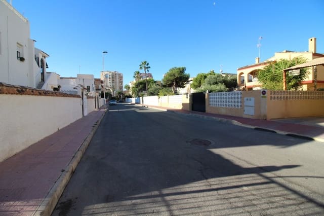Garage for sale in Los Frutales, Torrevieja - € 10,800 (Ref: 9081580)