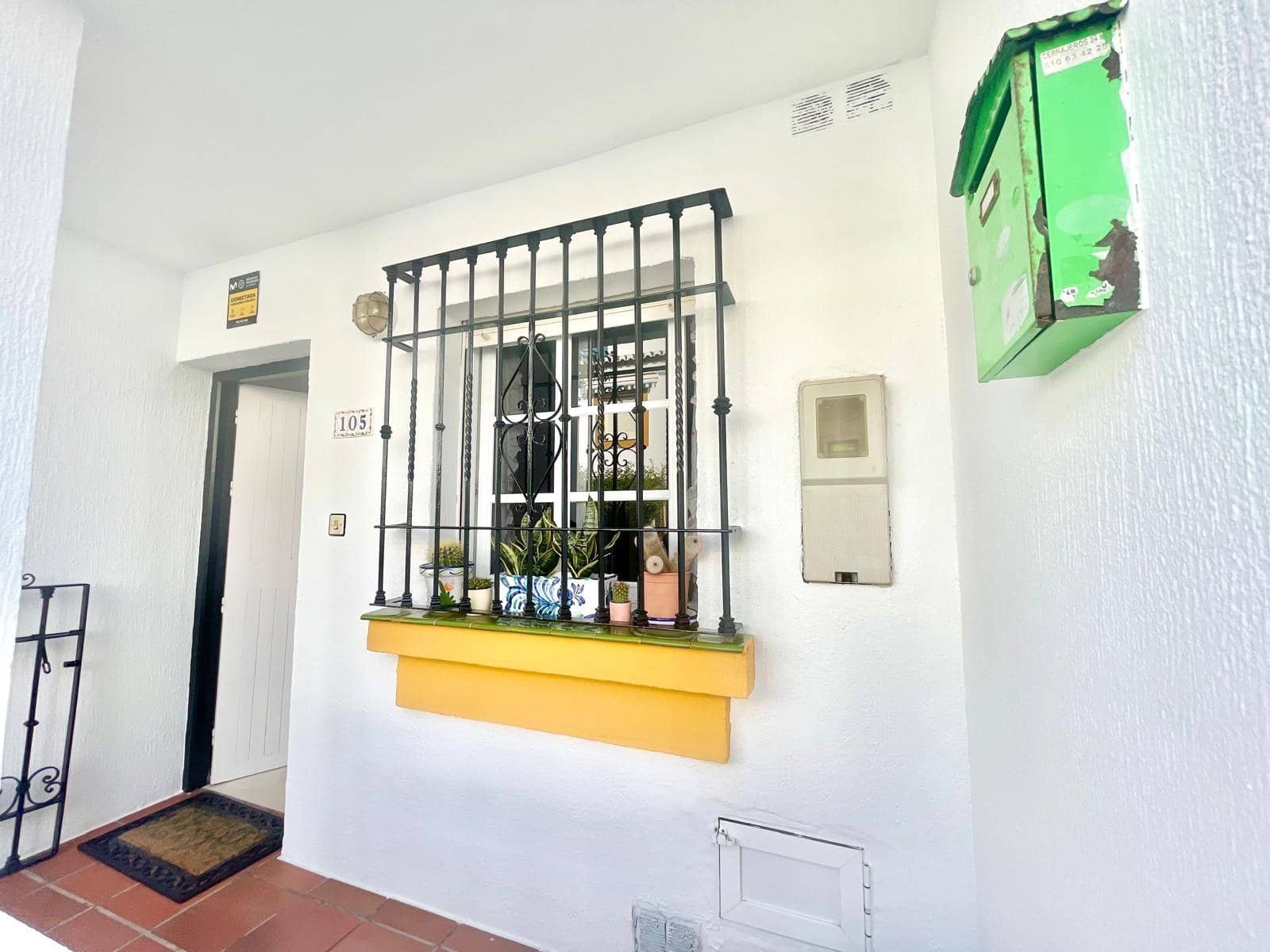 3 soveværelse Rækkehus til salg i Salobrena med swimmingpool garage - € 370.000 (Ref: 9108824)